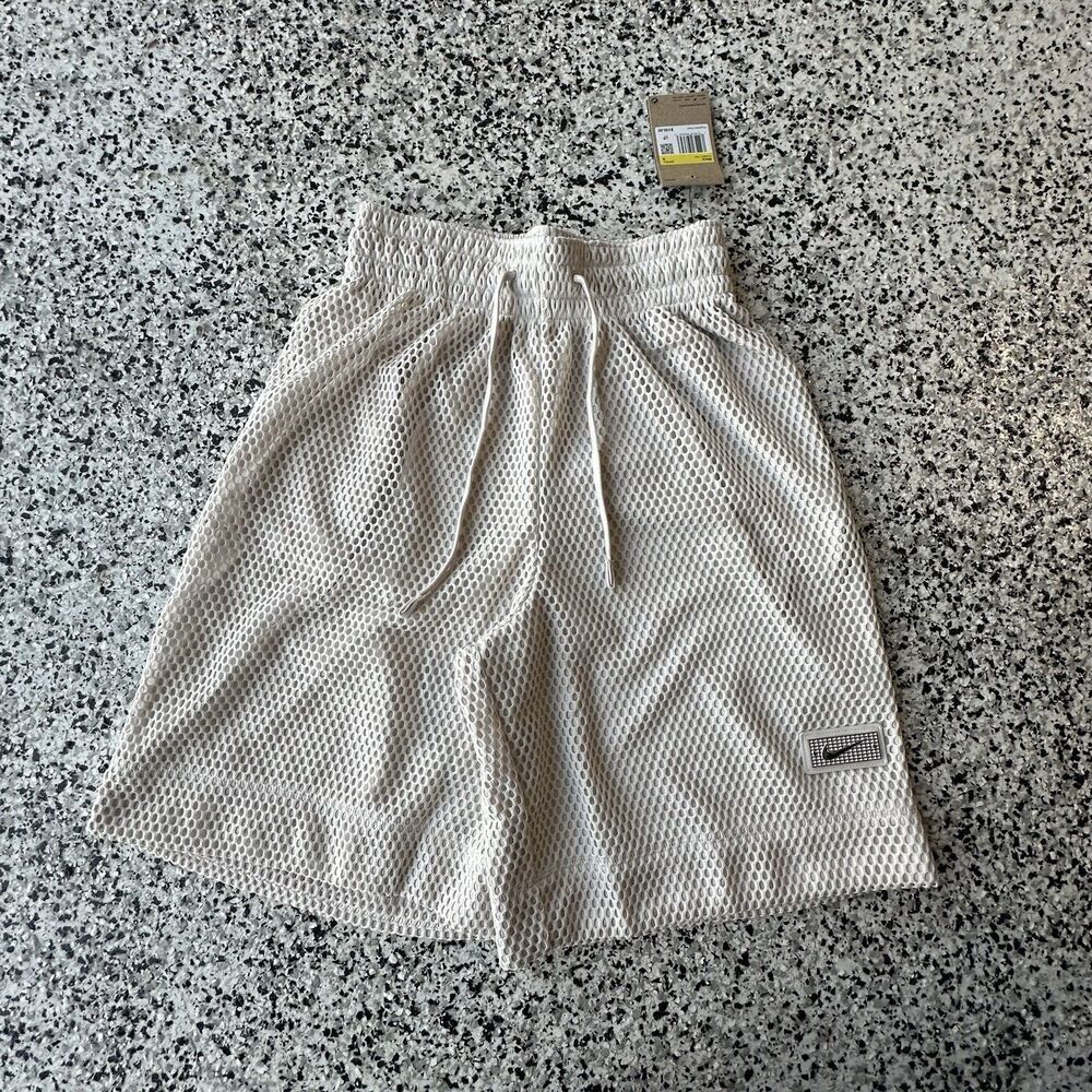 Nike Devin Booker 10" Basketball Shorts Men’s Small HJ3901-104 Dri-Fit Mesh